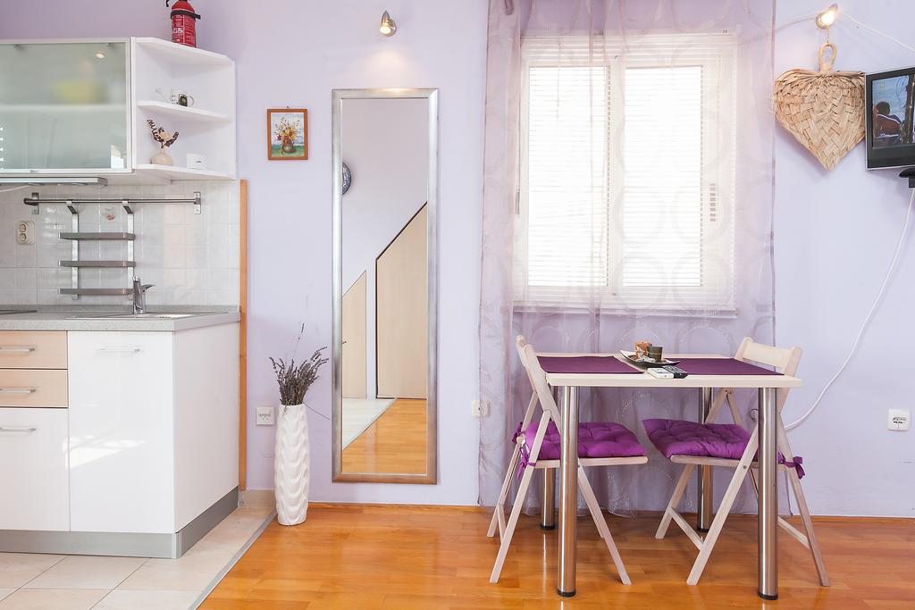 Studio Apartment Odak Podgora Eksteriør billede